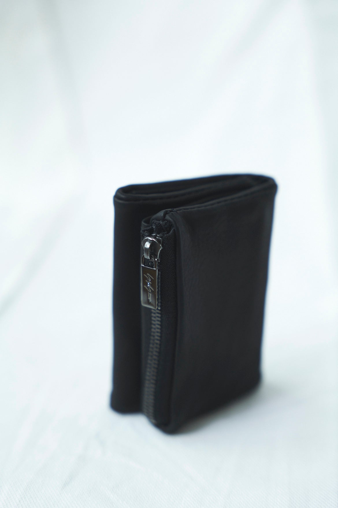 DISCORD YOHJI YAMAMOTO - Mini Tri Fold Wallet