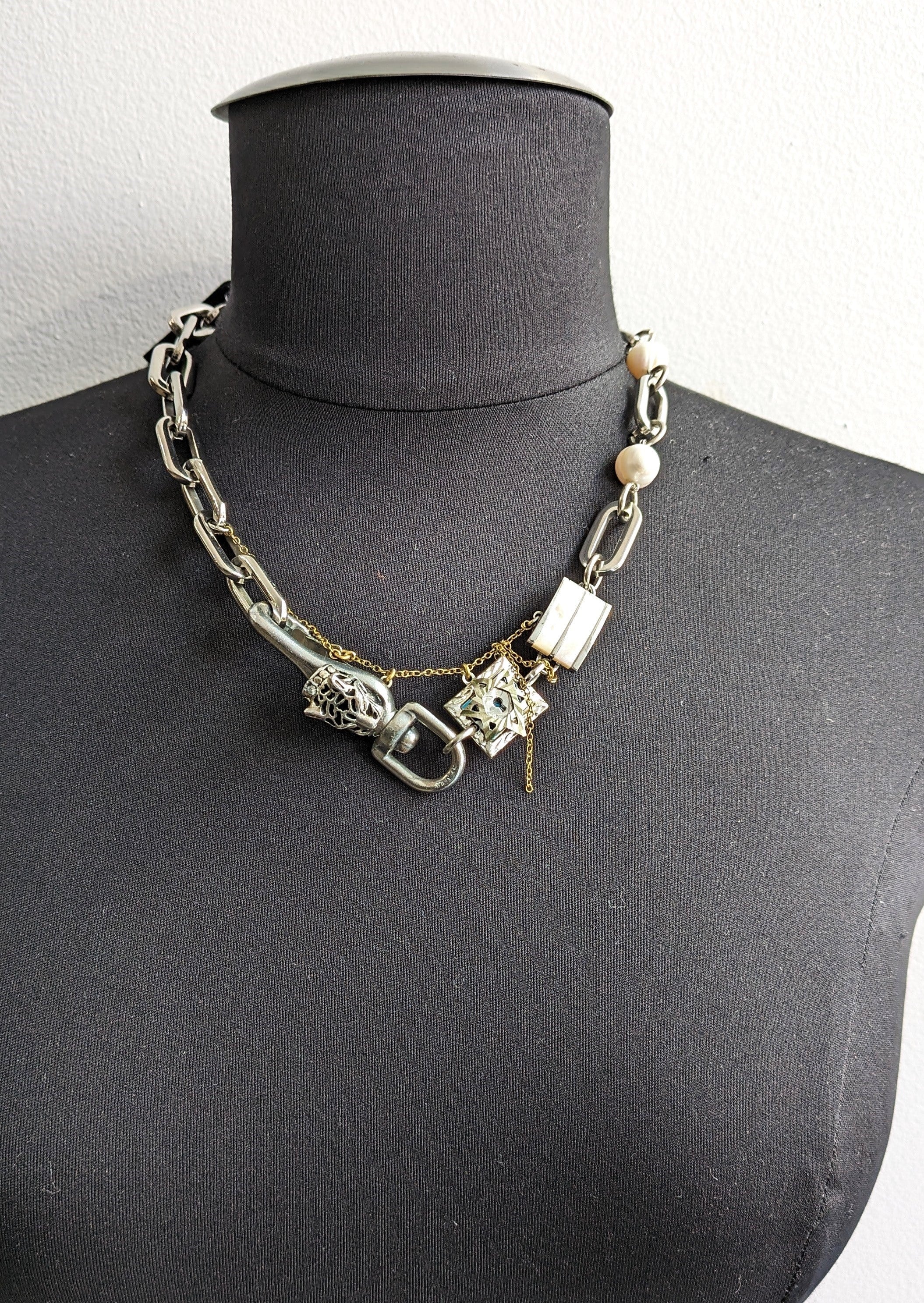 Galit Rondin, Leah necklace