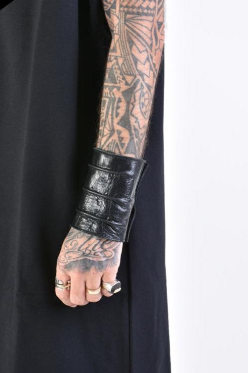 LiLi The First boutique - La Haine Inside Us - Wide Leather Cuff