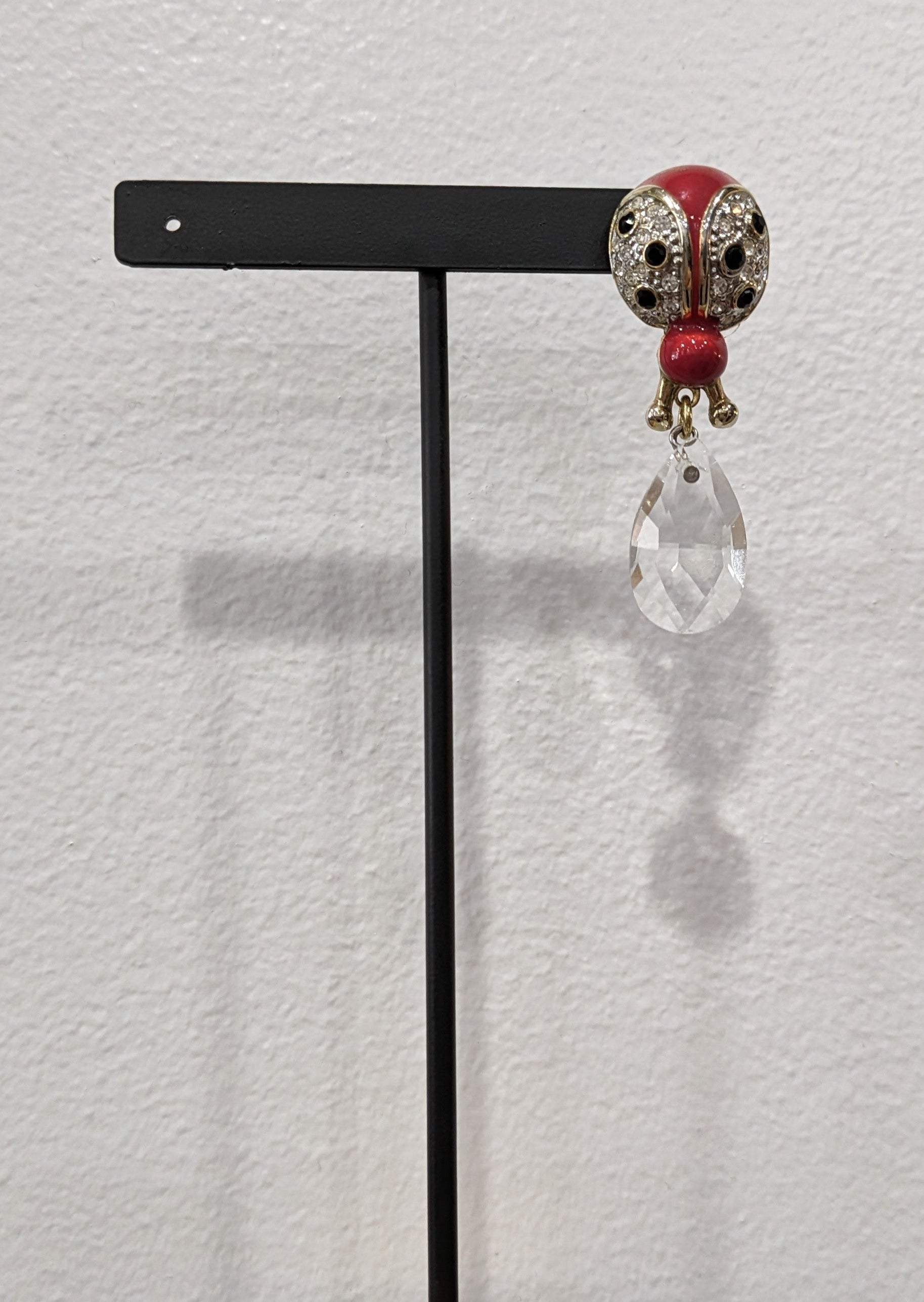 LiLi The First boutique - Ladybug embellished Earring