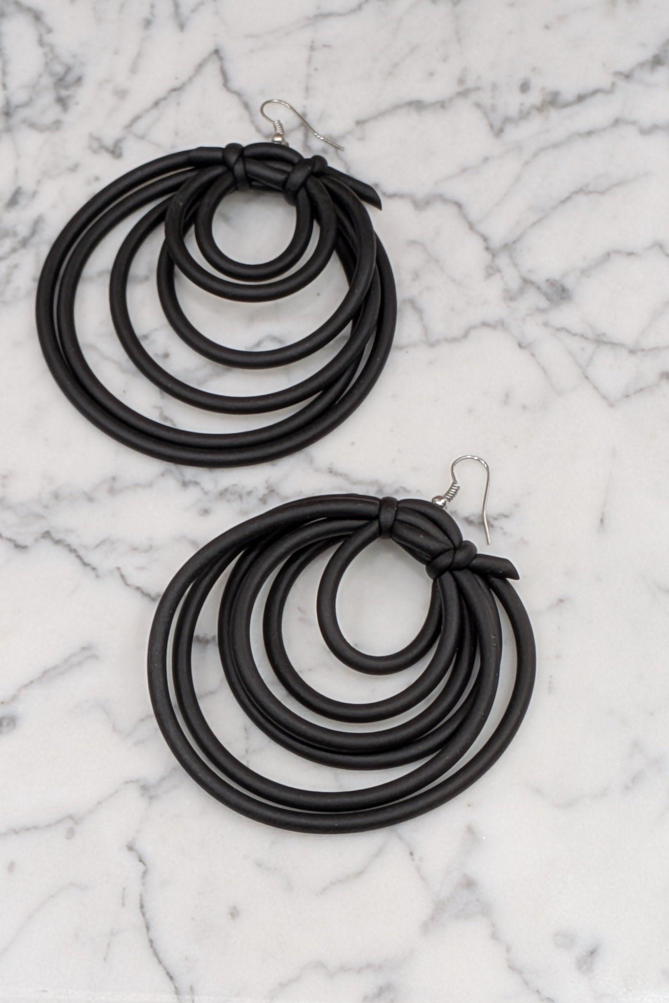 OSTIENCE EARRINGS