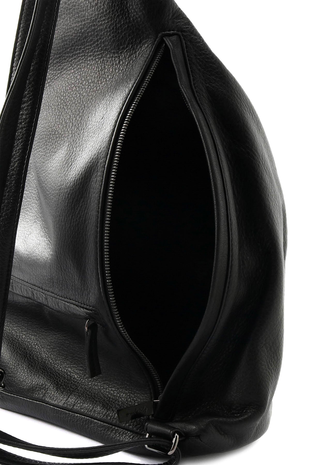 discord-yohji-yamamoto-y-backpack