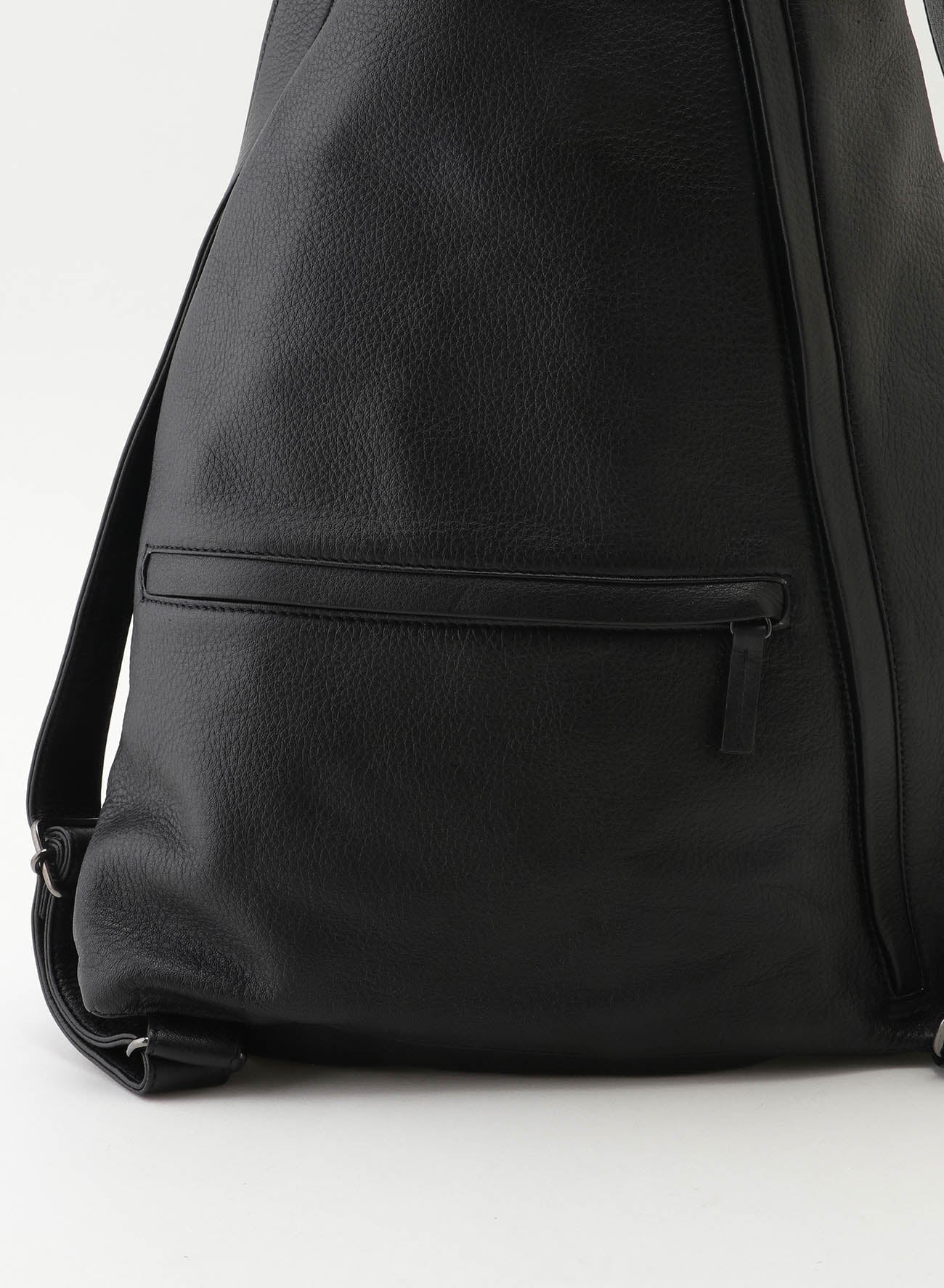 discord-yohji-yamamoto-y-backpack